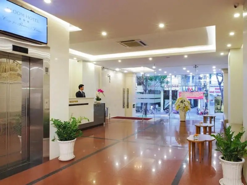 BLOOM HOTEL