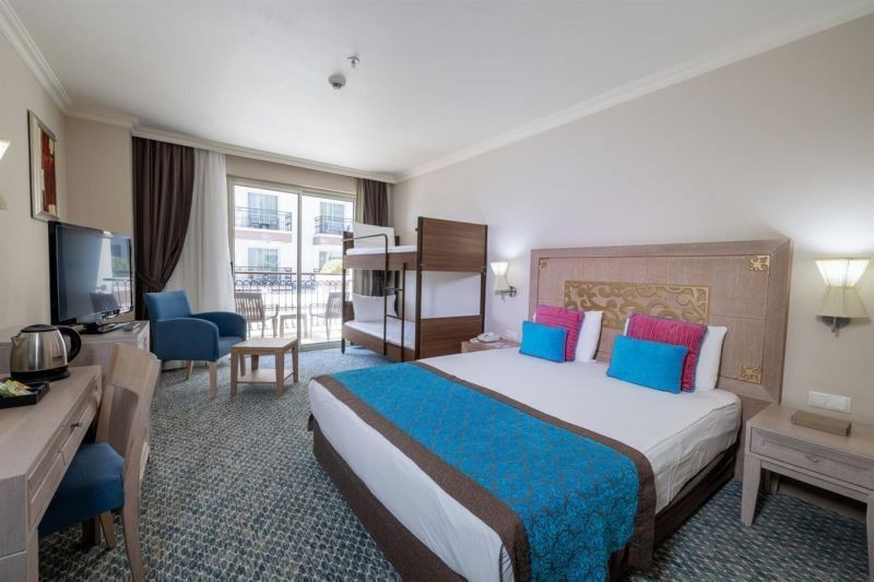 standard land view with bunkbed