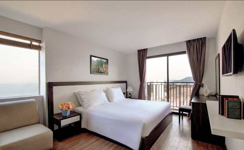 premier deluxe city view with balcony