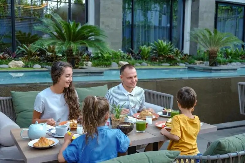 HOLIDAY INN BALI SANUR