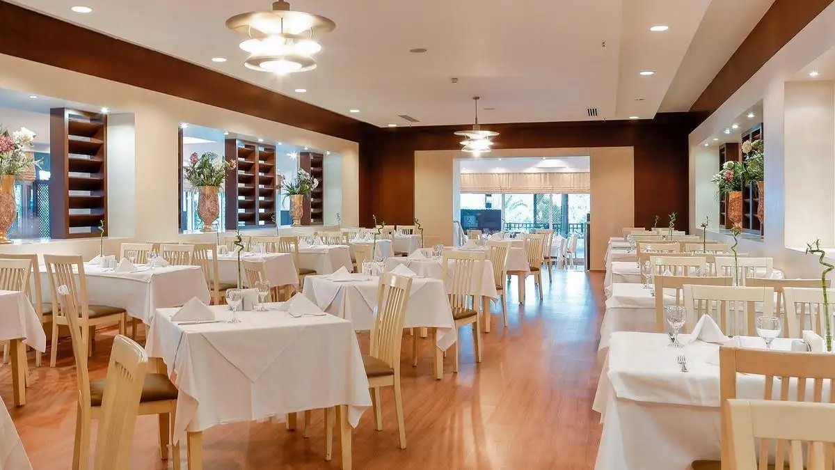 GRAVEL HOTELS SELECT (EX. SEVEN SEAS GRAVEL SELECT)