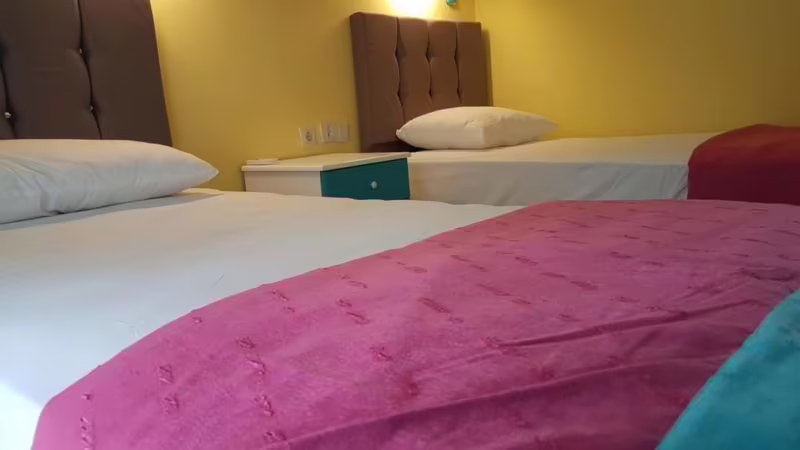 MORE BEACH HOTEL