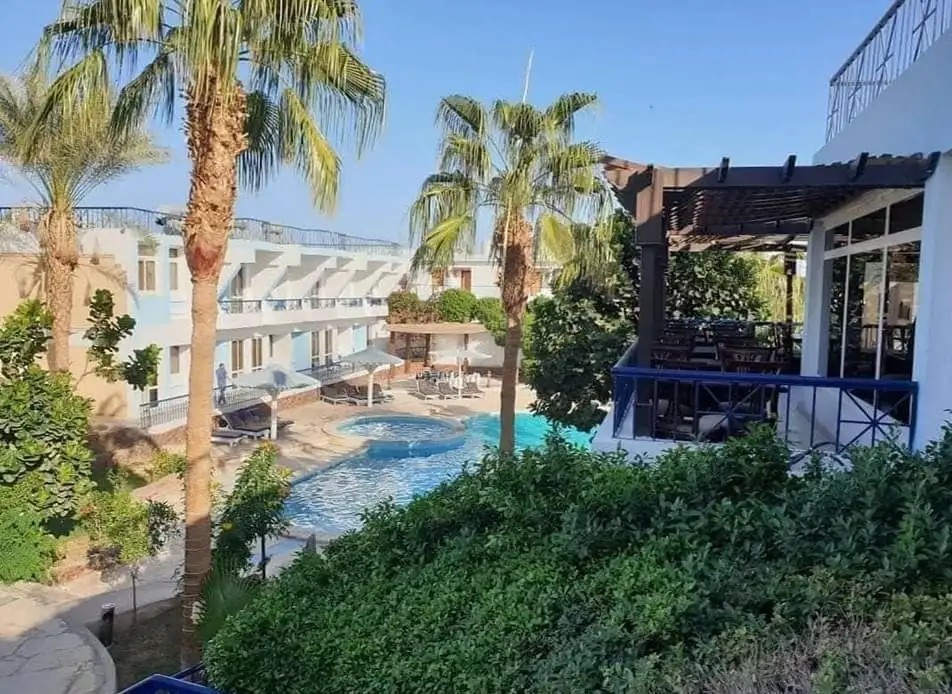 REGENCY ROYAL HILLS