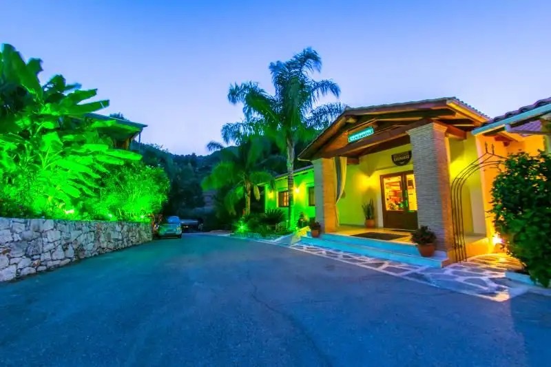 SEA VIEW VILLAGE APT