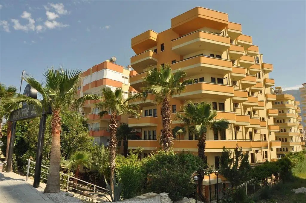 GOLD TWINS FAMILY BEACH (EX. GOLD TWINS SUITE)