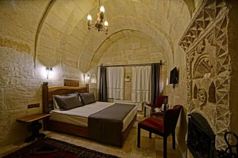 APEX CAVE HOTEL
