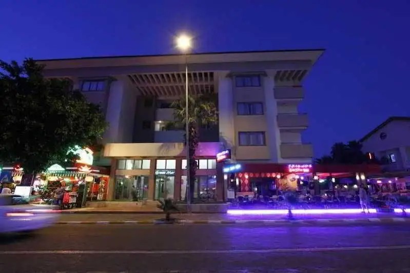 GREEN MAR HOTEL