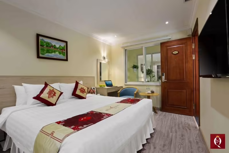SPLENDID PREMIUM (EX. SILK QUEEN GRAND HOTEL)