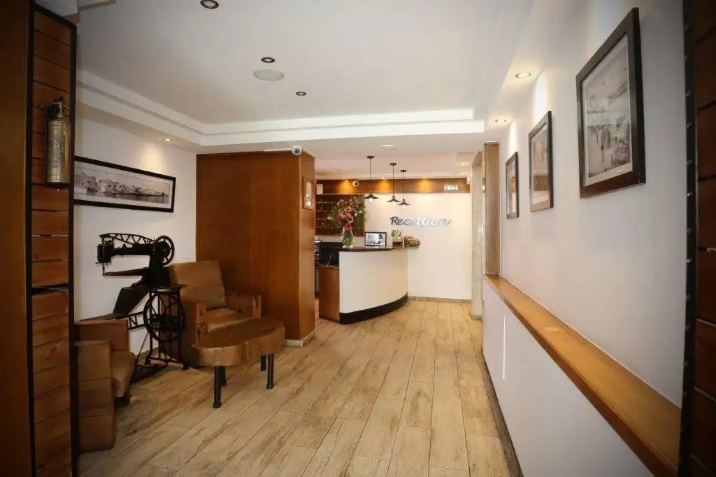 PIER BEACH HOTEL APARTMEN