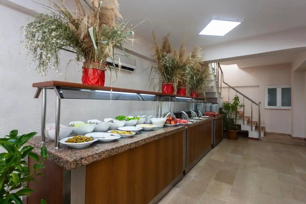 MAXSEA BEACH HOTEL (EX. MOONLIGHT)