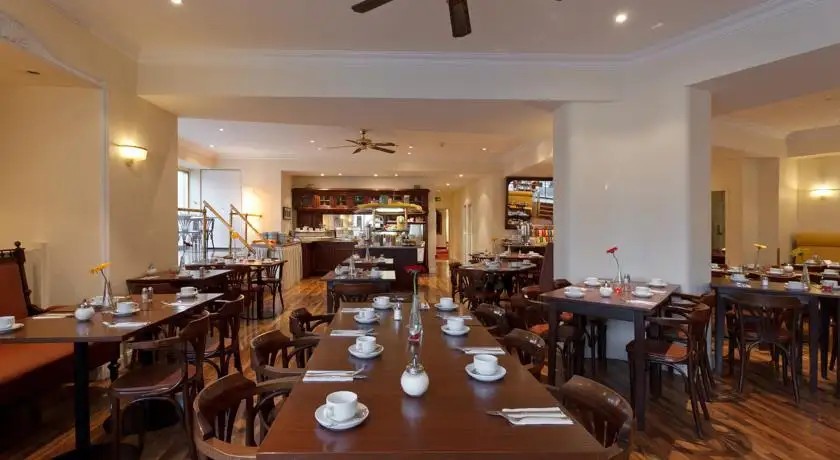 AZIMUT HOTEL BERLIN KURFURSTENDAMM