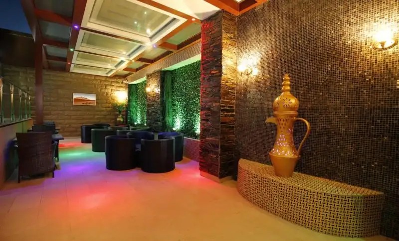 QUEEN PALACE HOTEL