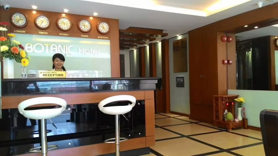 BOTANIC HOTEL