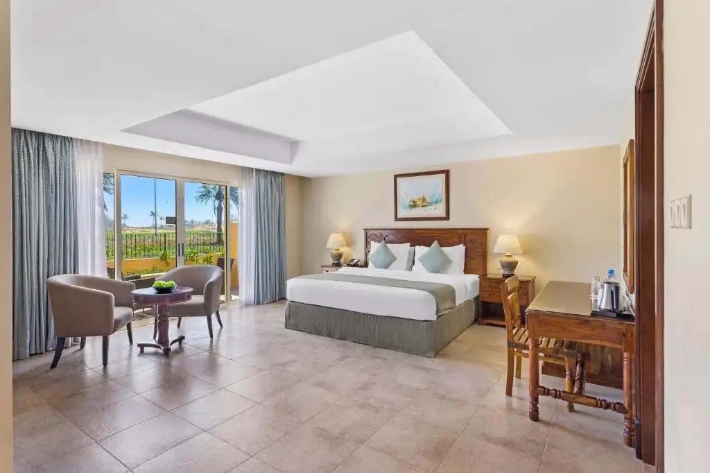 AL HAMRA RESIDENCE & VILLAGE