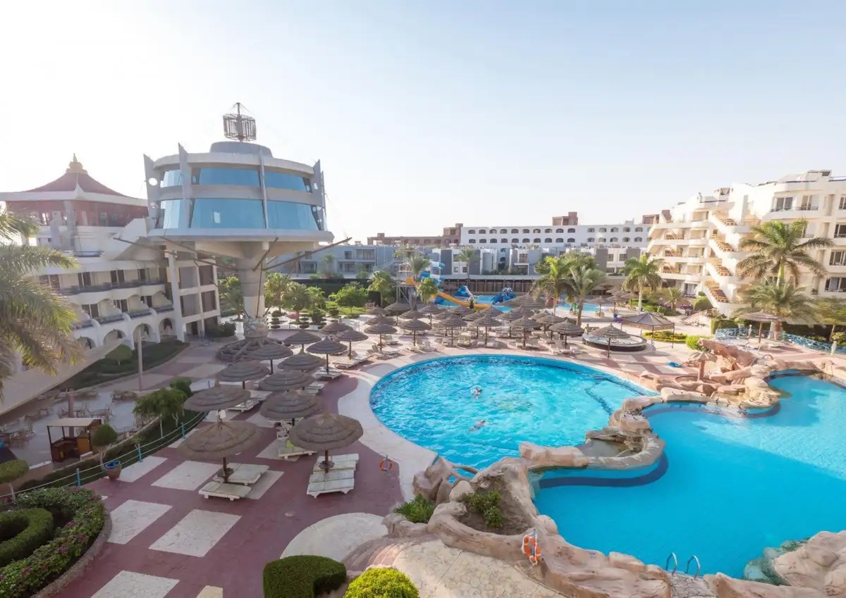 SEAGULL BEACH RESORT & CLUB