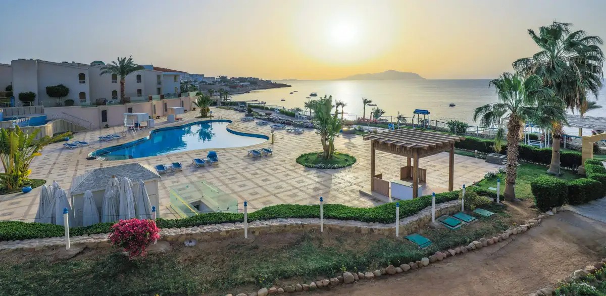 ISLAND VIEW RESORT (EX. SUNRISE ISLAND VIEW RESORT)