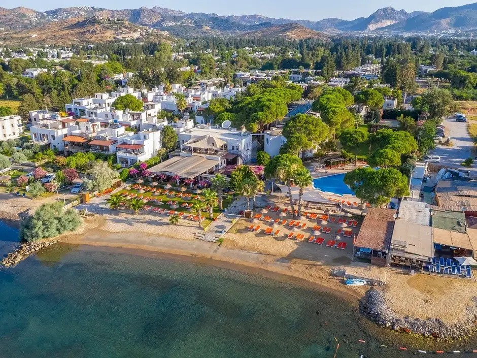 SEA SIDE BEACH CLUB