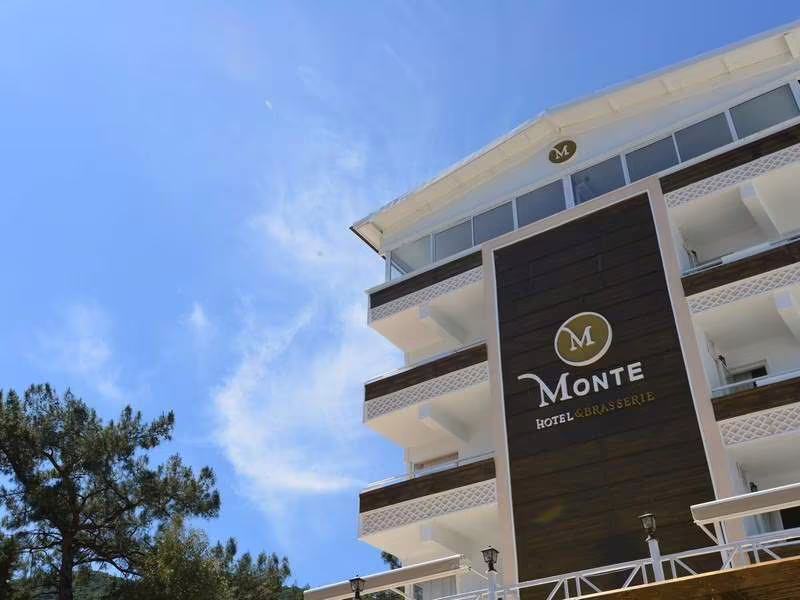 MONTE BOUTIQUE