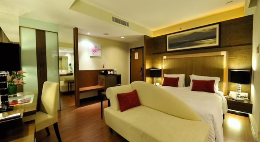 GRAND BORNEO