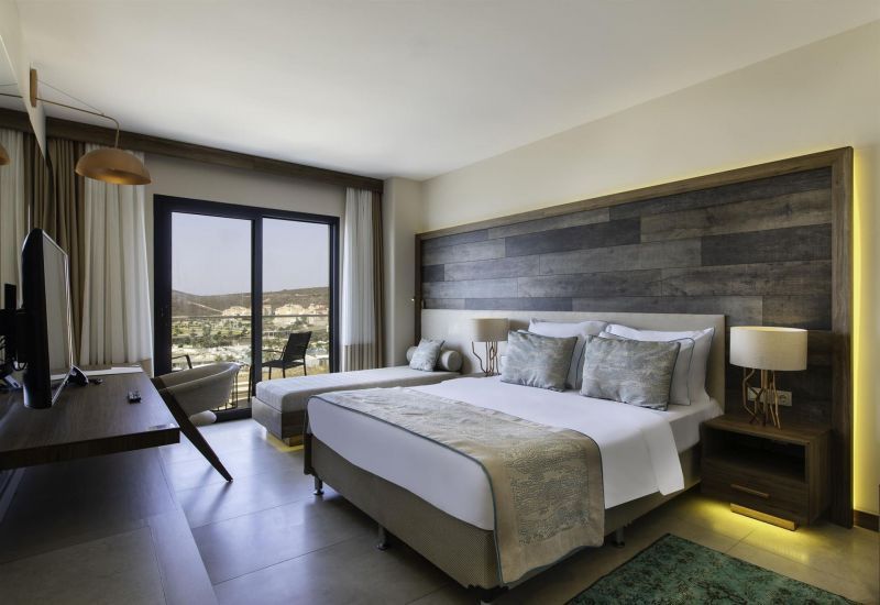 deluxe sea view