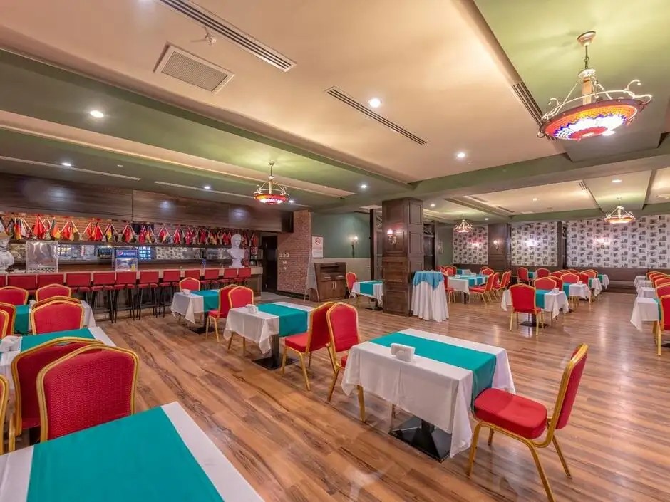 ROMA BEACH RESORT & SPA ADULTS ONLY 16+