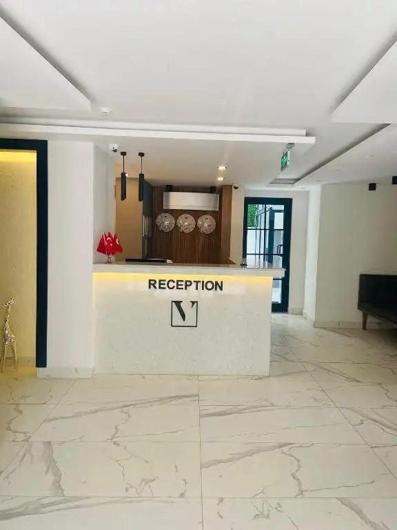 LARA VISTA HOTEL