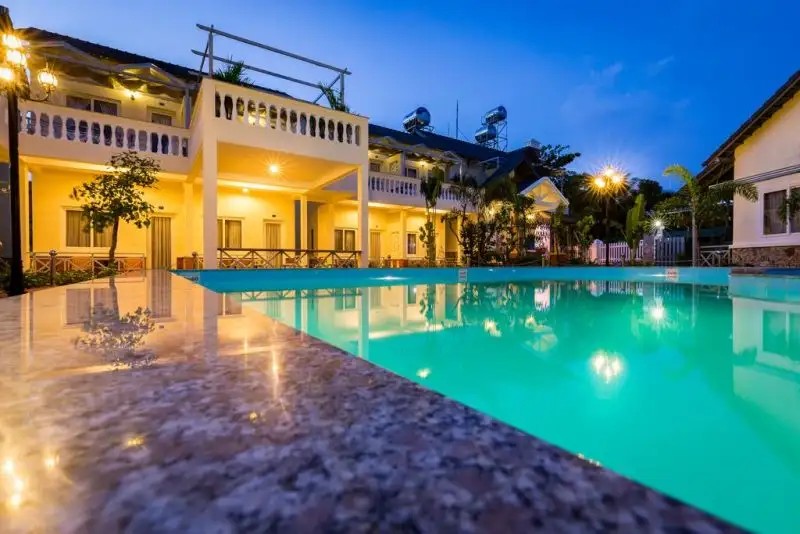 BLUE PARADISE RESORT