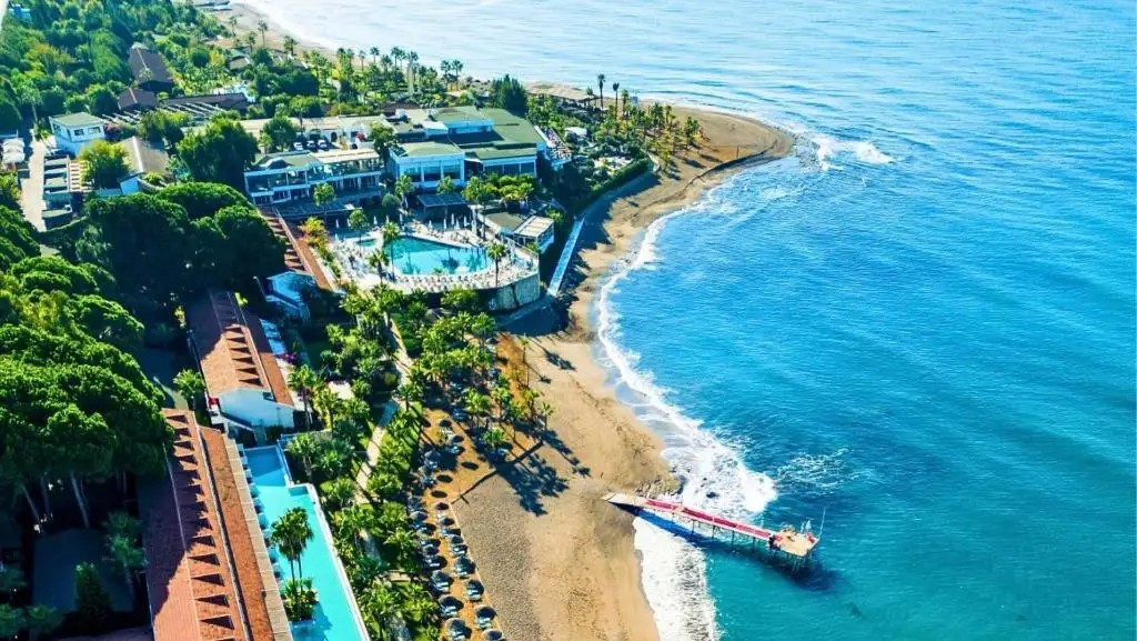 FLORA GARDEN BEACH ADULTS ONLY 16+