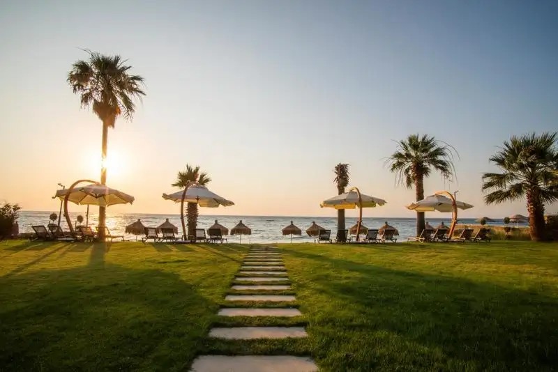 MAIA LUXURY BEACH HOTEL