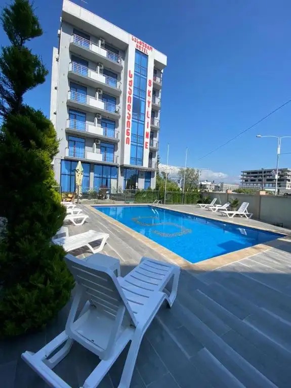 SKYLINE HOTEL BATUMI