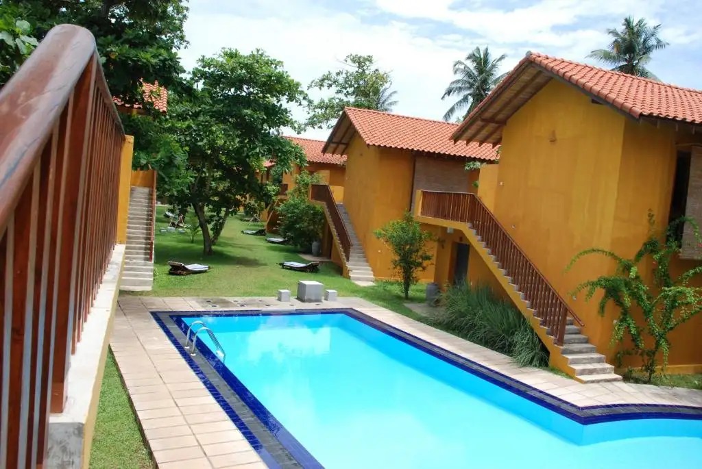 AHYORA BEACH RESORT (EX. MUTHUMUNI AYURWEDA BEACH RESORT)