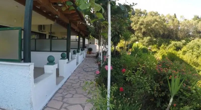 ANDROMACHES HOLIDAY APARTMENTS