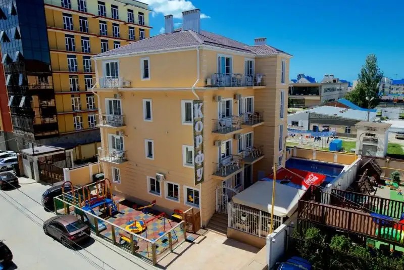 BOMO CORFU ВИТЯЗЕВО