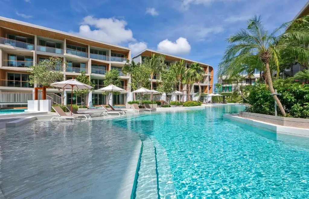 WYNDHAM GRAND NAI HARN BEACH PHUKET
