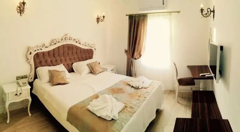 OLIVIAS GROUP HOTEL