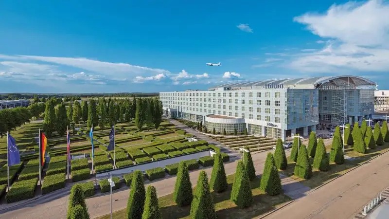 HILTON MUNICH AIRPORT (EX. KEMPINSKI AIRPORT)