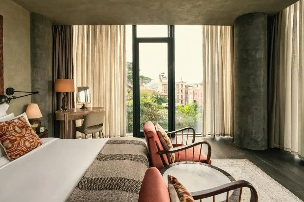 SOHO HOUSE