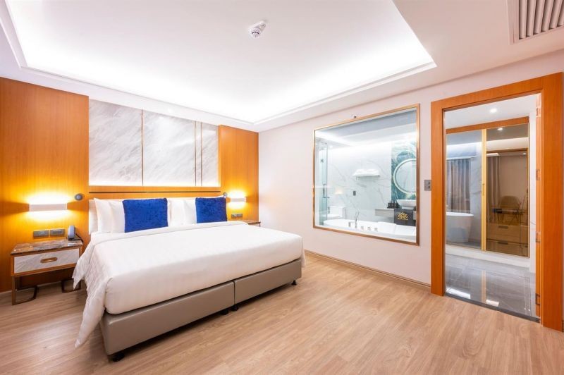 junior suite 1 bedroom