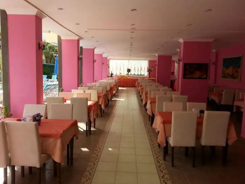 SANTANA HOTEL