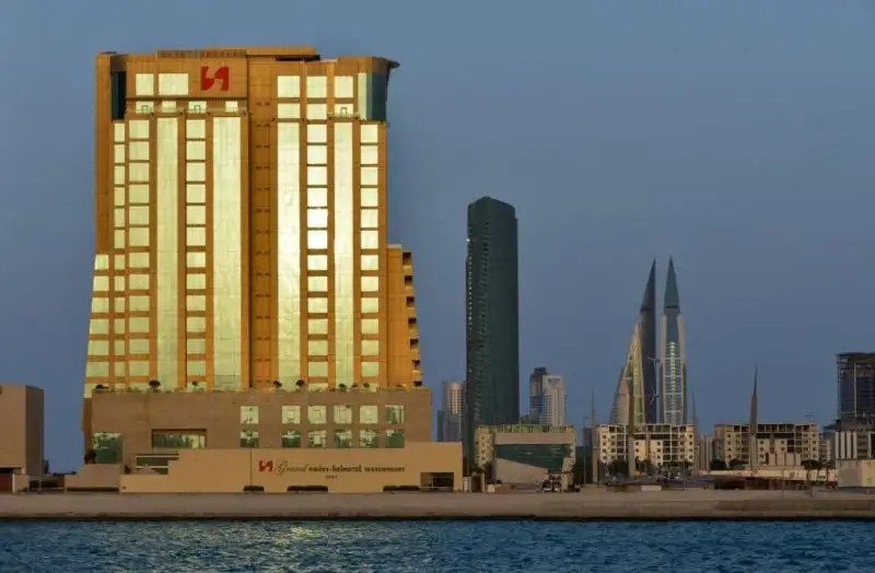 GRAND SWISS BELHOTEL WATERFRONT SEEF