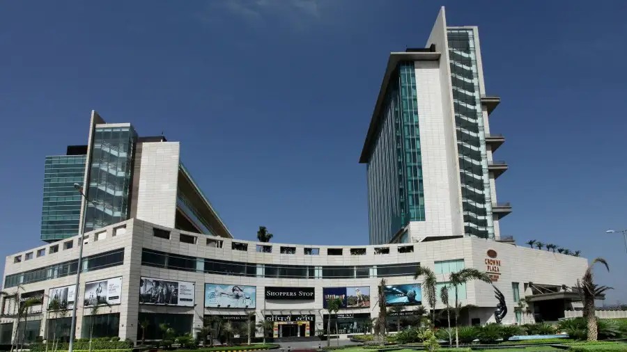 CROWNE PLAZA ROHINI
