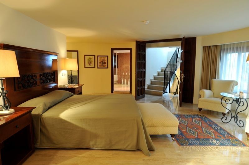 deluxe 2 bedroom villa