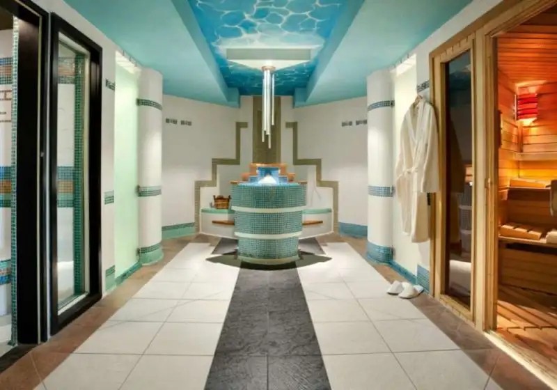 KEMPINSKI HOTEL CORVINUS BUDAPEST