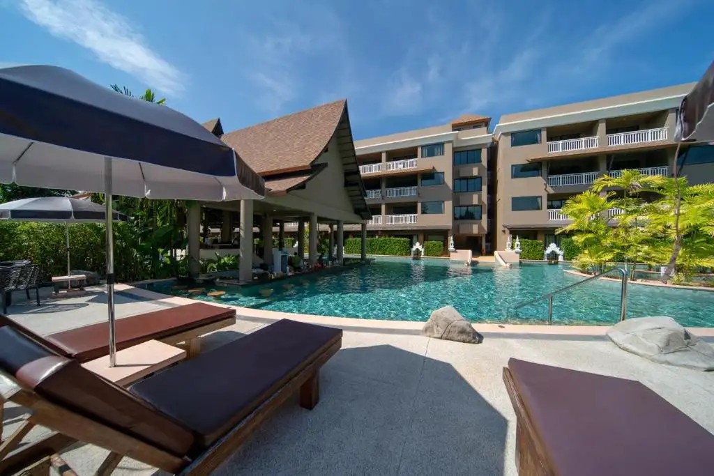 MAIKHAO PALM BEACH RESORT