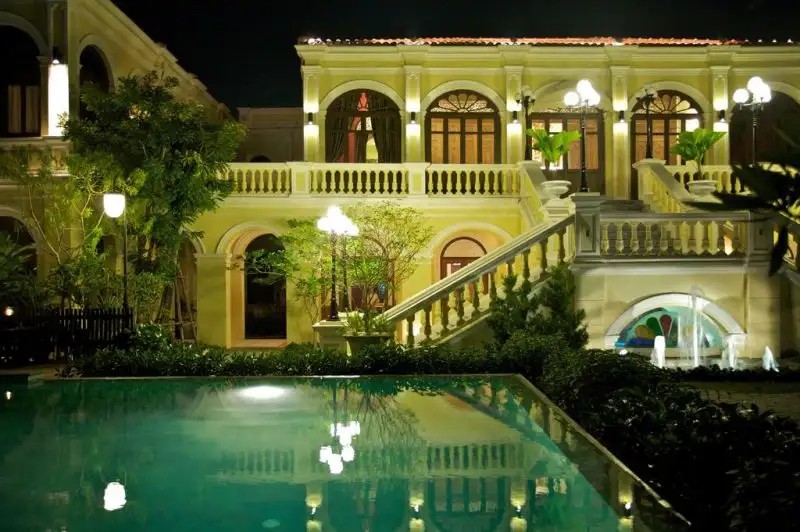 PRAYA PALAZZO