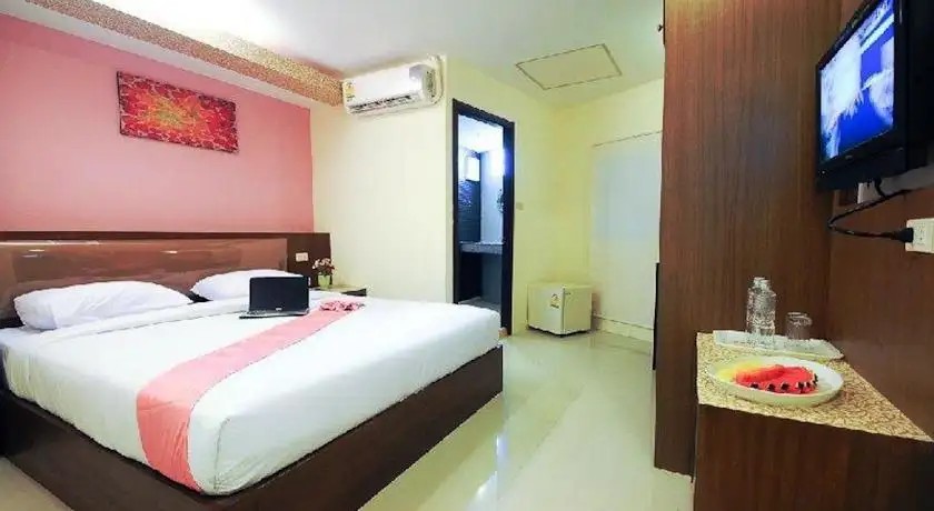 ROYAL EXPRESS INN BANGKOK