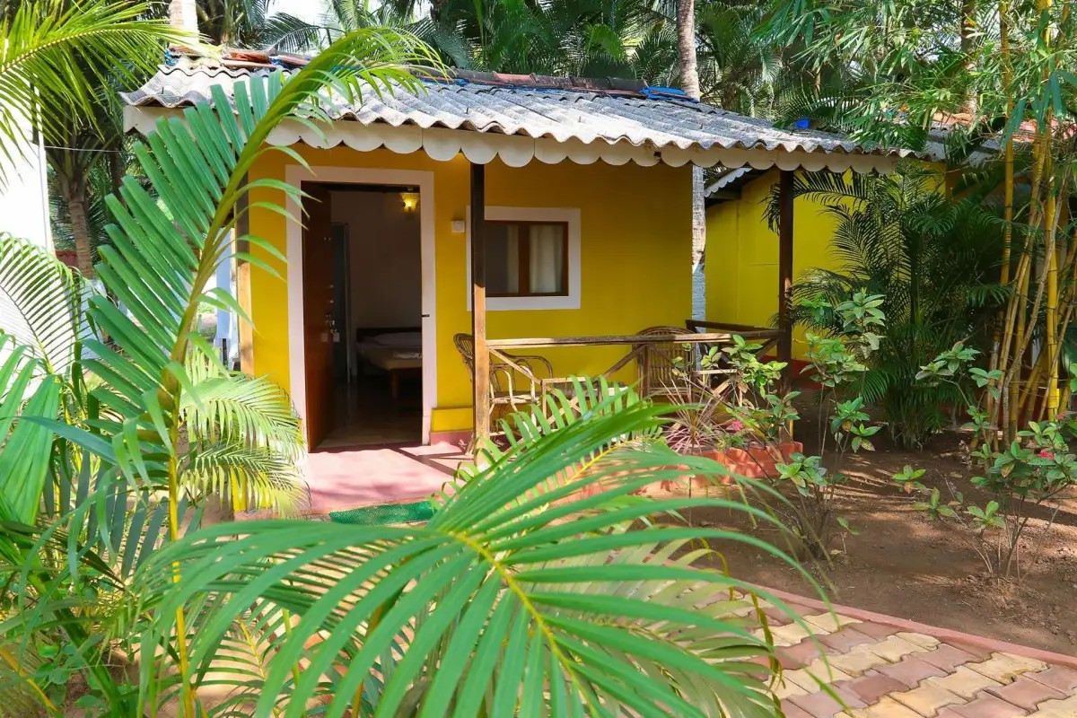 MORJIM BEACH RESORT