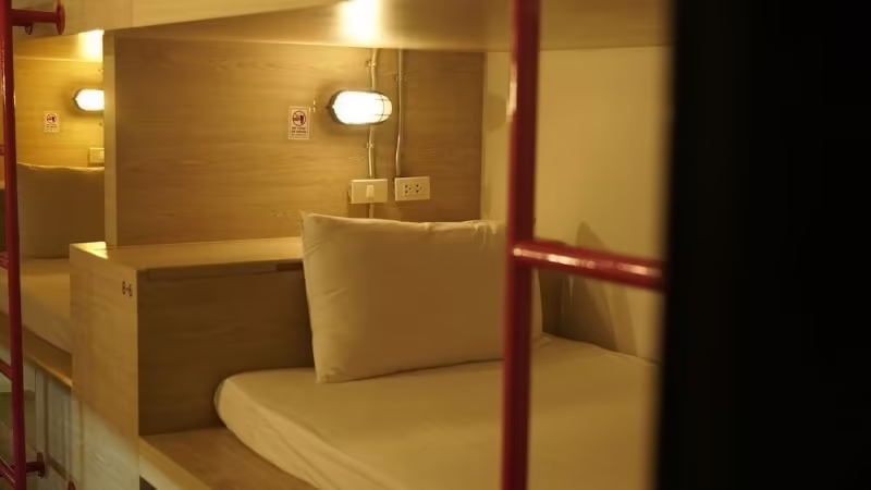 SLUMBER PARTY SURF KATA PHUKET
