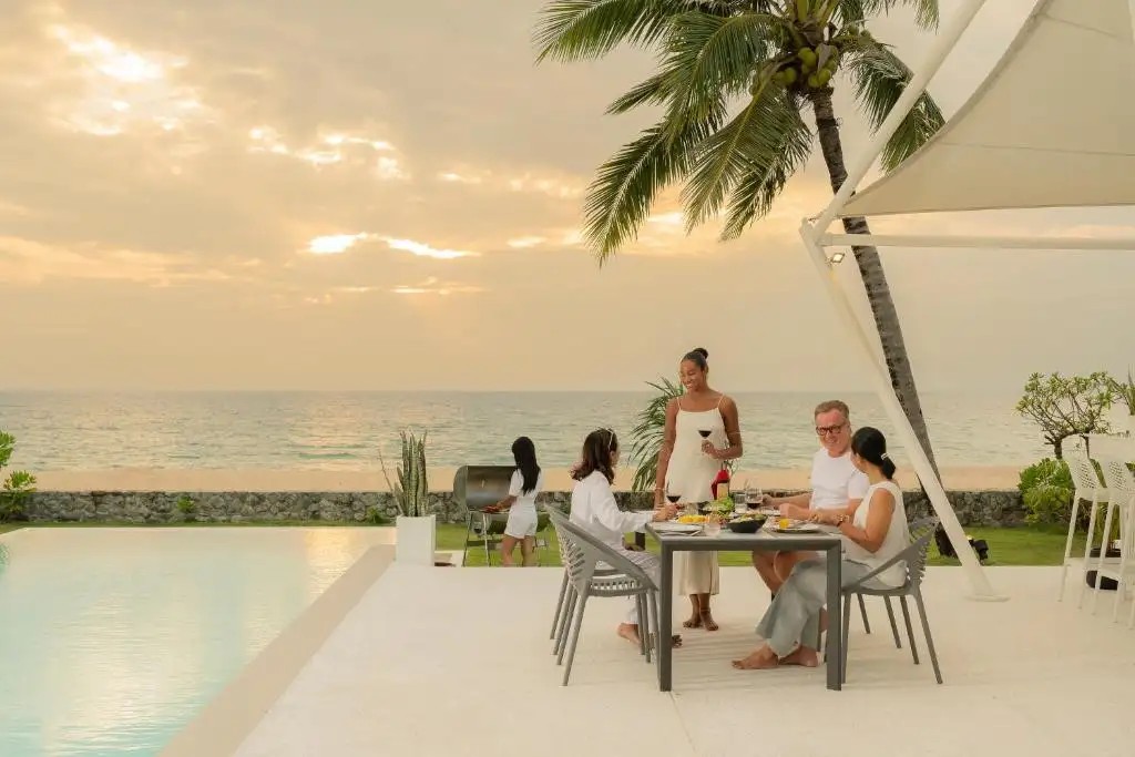 COASTAL ESCAPE NATAI