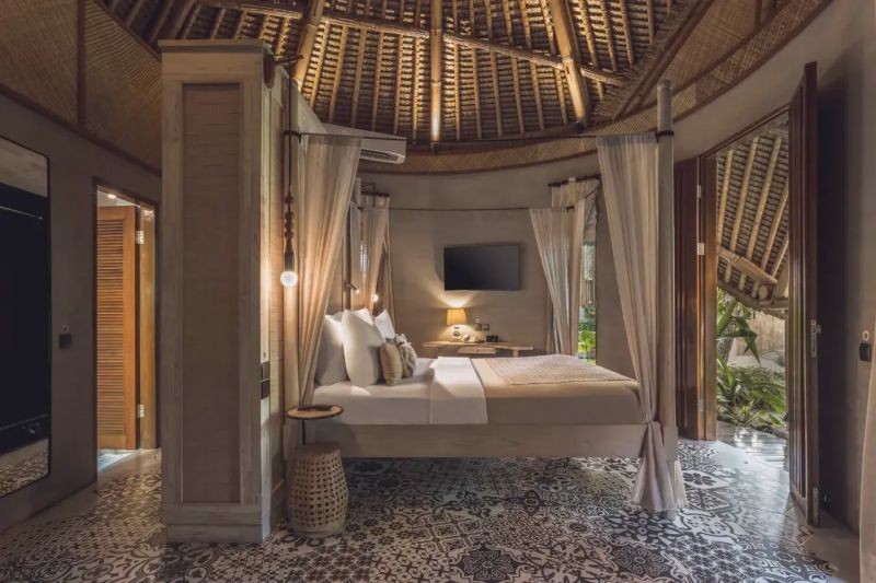 grand cottage